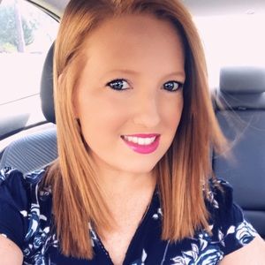 Meet your Posher, Katelyn